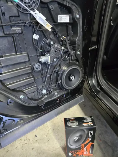 Technopolis car audio & xenon center Burgas