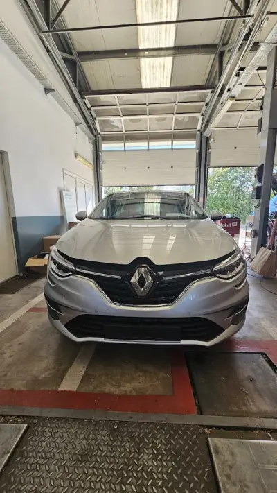 Renault Бургас Омникар Ауто