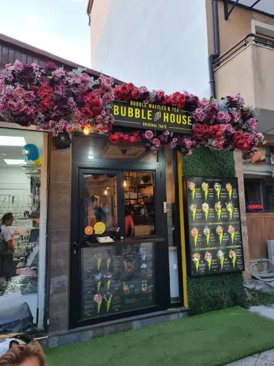 Bubble House Waffles