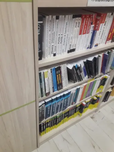 Книжарница Сиела - Бургас