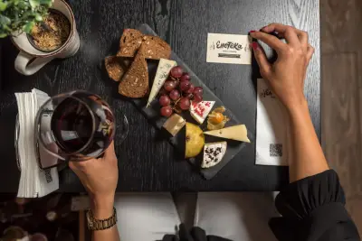 Enoteca Wine & Friends