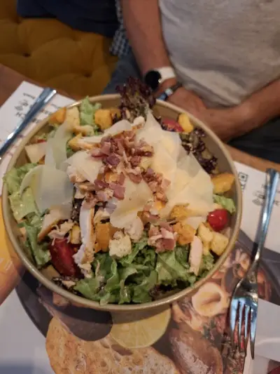 La Flor Bar & Grill Burgas