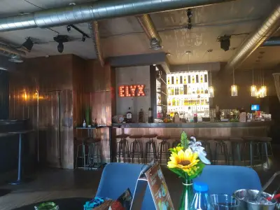 Retro Bar Cargo