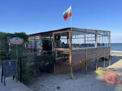 Baywatch bar