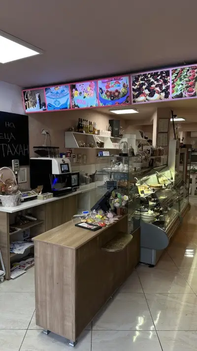 Astreia Cake Boutique - Сладкарски бутик Васил Левски №9