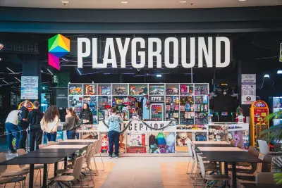 Playground, Mall Galleria