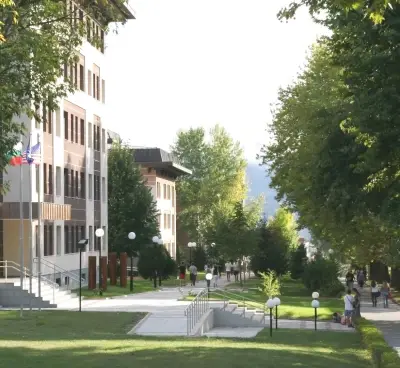 Американски Университет в България