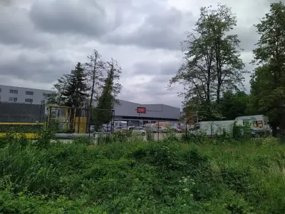 Logistics Center bERS Kazichene