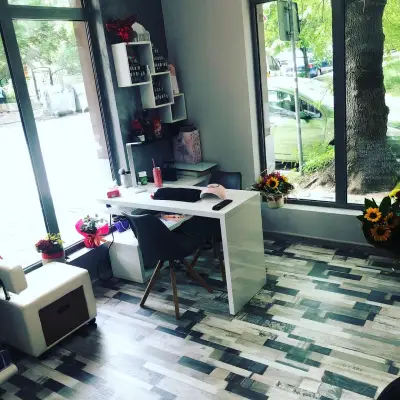 Fish spa beauty studio 2