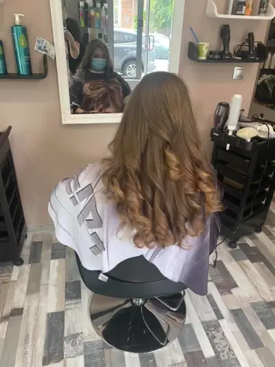 Fish spa beauty studio 2