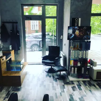 Fish spa beauty studio 2