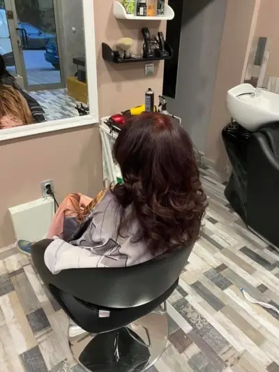 Fish spa beauty studio 2