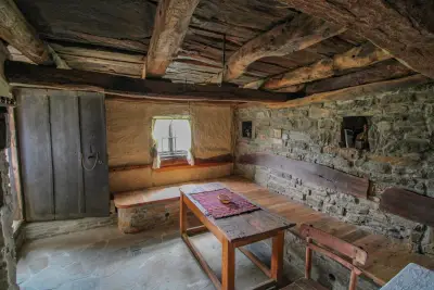 Глинената къща