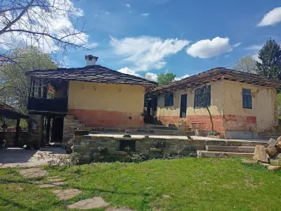 Глинената къща