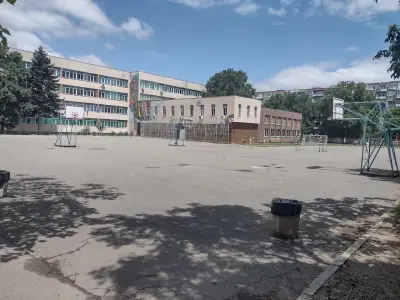 125 средно училище „Боян Пенев“