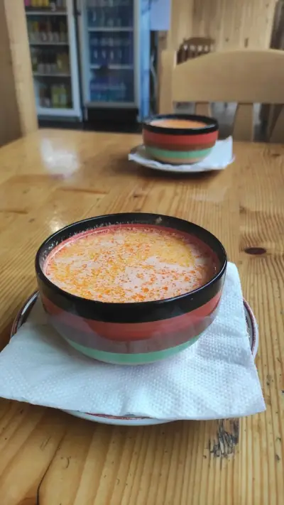ЗАВЕДЕНИЕ ЗА БЪРЗО ХРАНЕНЕ "ДИВОТО ЗОВЕ"