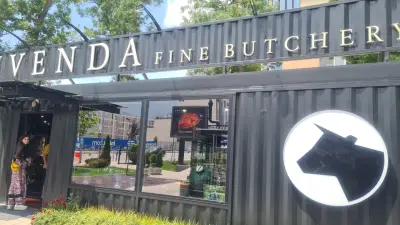 Butcher Grill Bus