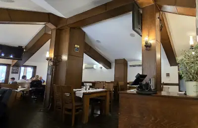 Пицария Ресторант “Чичовци”