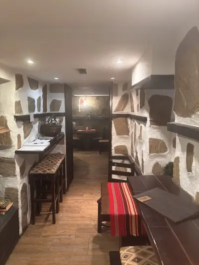 Izbata Tavern