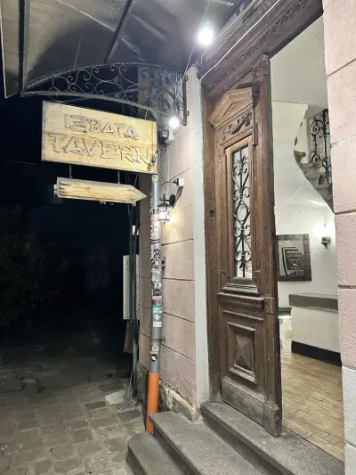 Izbata Tavern