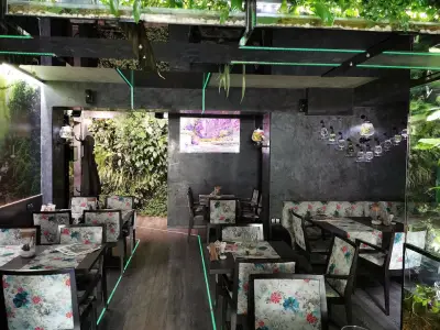 The School Овча Купел | Green Garden Restaurant| Ресторанти София