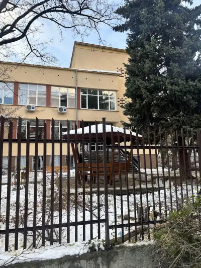 34 ОУ „Стою Шишков“