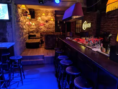 Rock’n Rolla Bar & Club