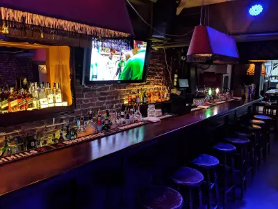 Rock’n Rolla Bar & Club
