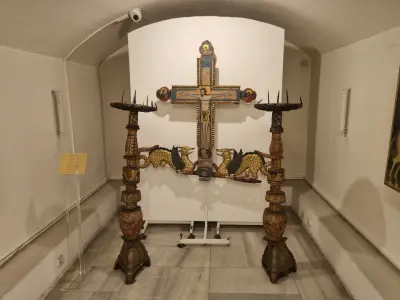 Музей за икони в крипта Александър Невски