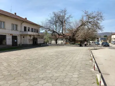Д-Р ВЪРБИНКА НЕЙКОВА