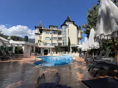 Atlantic Hotel - Free Parking