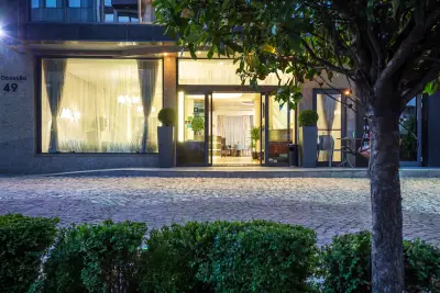 City Avenue Hotel by HMG-Free Parking-Free Wi-Fi
