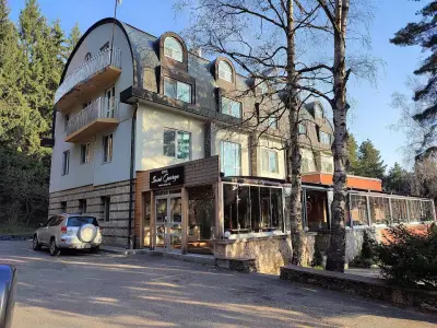 Семеен Хотел Свети Георги