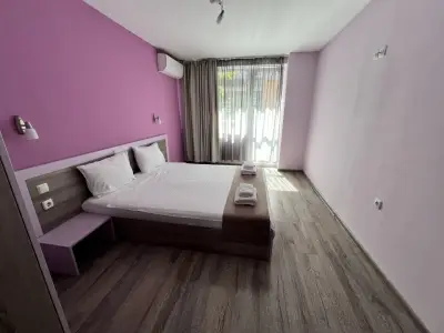 Visito Aparthouse