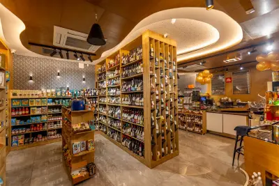 Delirium Shop & Wine Bar