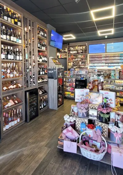 Banderol Alcohol & Tobacco 24/7
