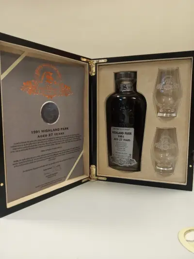 Optimist1 the world of whisky, rum and wine