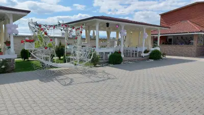 Ресторант De Luxe - Бар De Luxe