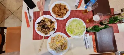 Китайски ресторант (Chinese restaurant)