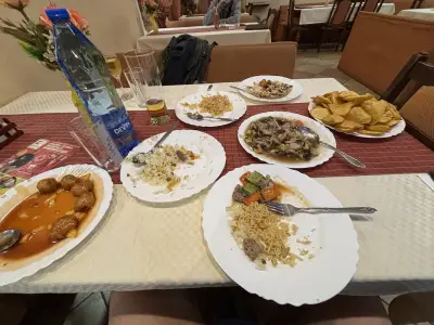 Китайски ресторант (Chinese restaurant)