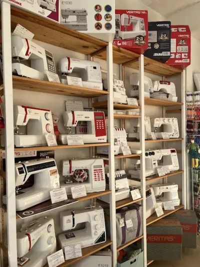 "Axioma Hobby Shop" - шевни машини Janome - Veritas - платове - гоблени