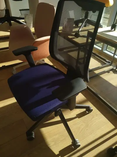 ChairsBG - офис столове и мебели