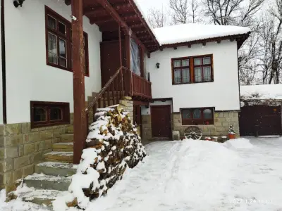 Какалашки къщи