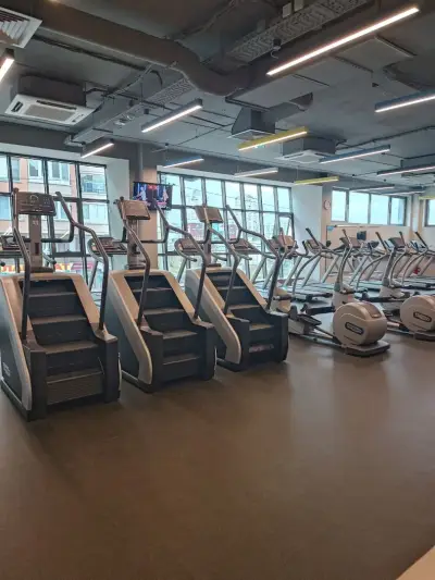 Next Level Fitness | Младост 4