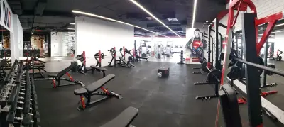 SUPREME Premium Fitness