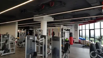 SUPREME Premium Fitness