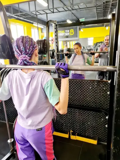 Фитнес зала - Fit Factory 24/7