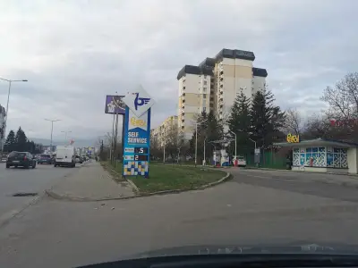 Petrol Self-Service (самооблужване)