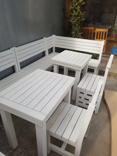 Мебели „Масив“