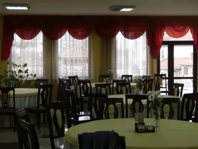 Денонощен траурен комплекс Мира